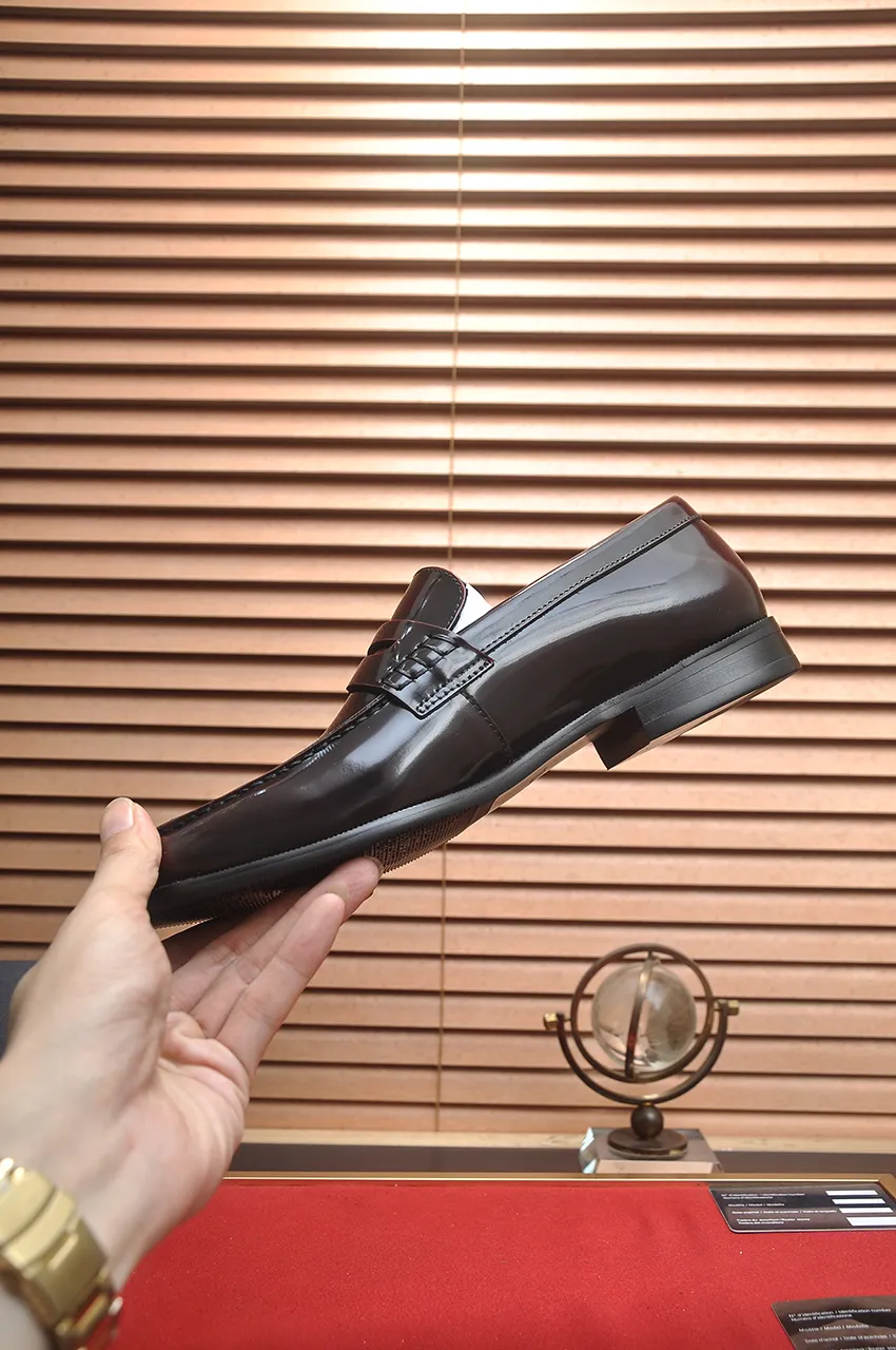 Men's shoes 💰580💶[Dior] (water-dyed cowhide lining) Dior original 1:1 high-quality factory, imported original materials, imported raw cowhide, water-dyed cowhide lining, original TPU outsole, code number: 39-44 (45 customized)